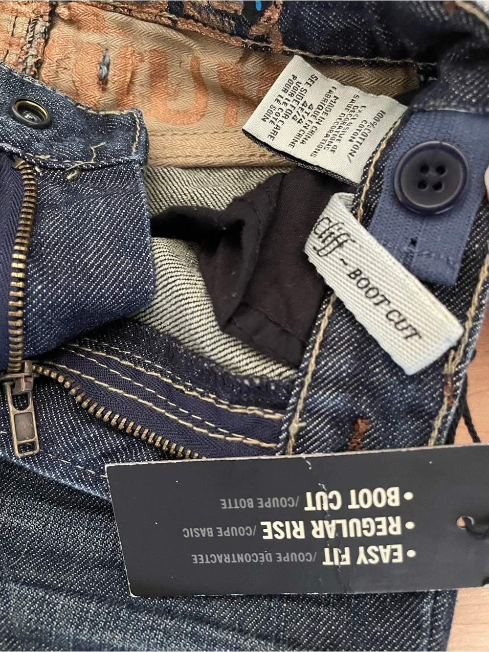 NWT Guess Premium Cliff Boot Cut Jeans Boys 4T Distressed Dark Wash